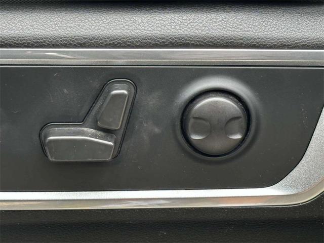 Photo of 2022 Diamond Black RAM 1500