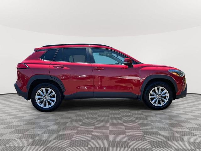Photo of 2022 Barcelona Red Metallic Toyota Corolla Cross