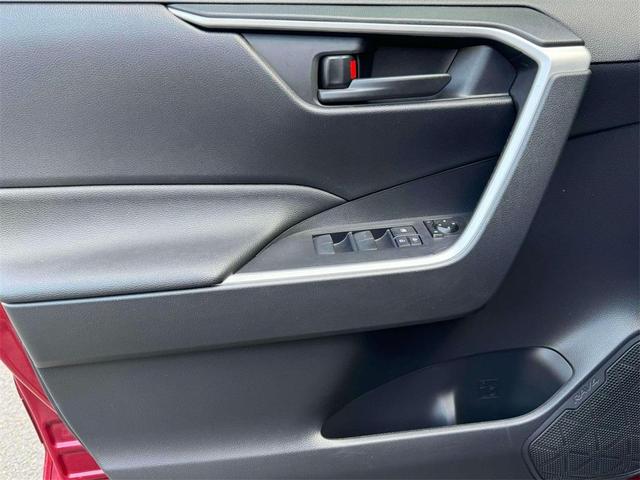 Photo of 2022 Ruby Flare Pearl Toyota RAV4 Hybrid