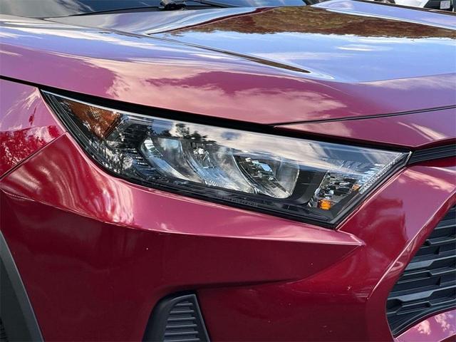Photo of 2022 Ruby Flare Pearl Toyota RAV4 Hybrid