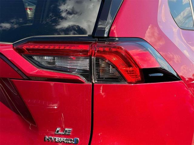 Photo of 2022 Ruby Flare Pearl Toyota RAV4 Hybrid