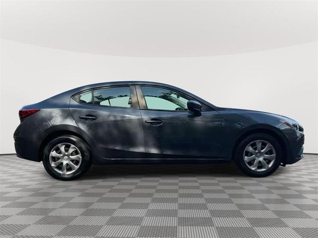 Photo of 2015 Meteor Gray Mica Mazda Mazda3
