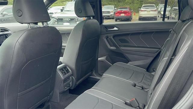 Photo of 2023 Deep Black Pearl Effect Volkswagen Tiguan