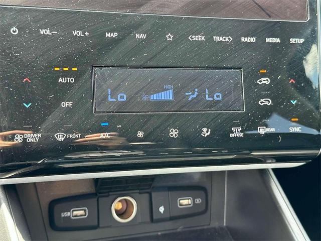 Photo of 2022 Amazon Gray Hyundai TUCSON Hybrid