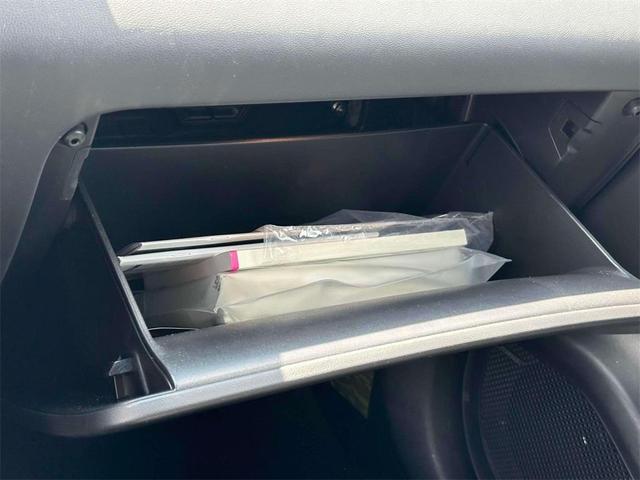 Photo of 2022 Amazon Gray Hyundai TUCSON Hybrid