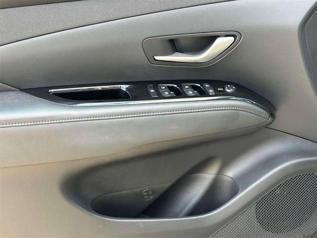 Photo of 2022 Amazon Gray Hyundai TUCSON Hybrid