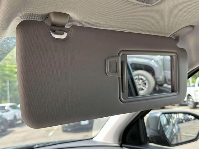 Photo of 2022 Amazon Gray Hyundai TUCSON Hybrid