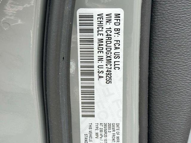 Photo of 2021 Destroyer Gray Clearcoat Dodge Durango