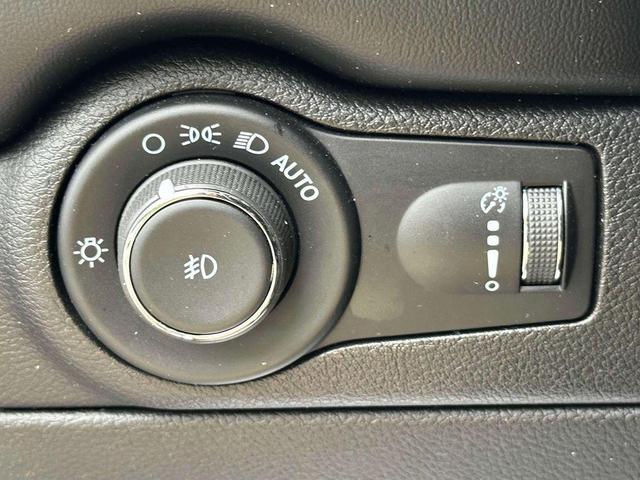 Photo of 2021 Destroyer Gray Clearcoat Dodge Durango