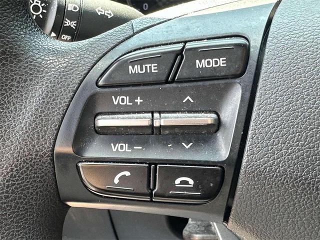 Photo of 2019 Quartz White Pearl Hyundai ELANTRA