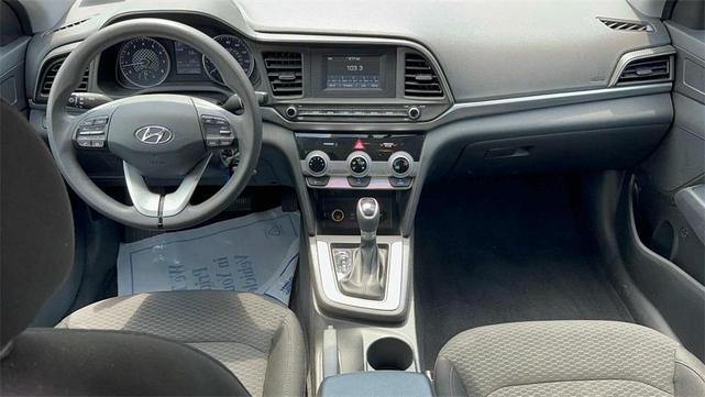 Photo of 2019 Quartz White Pearl Hyundai ELANTRA