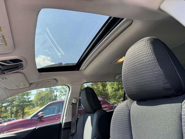 Photo of 2022 Crystal White Pearl Subaru Outback