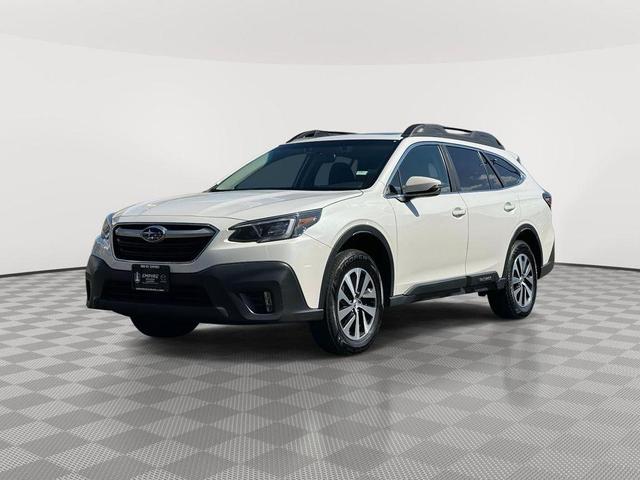 Photo of 2022 Crystal White Pearl Subaru Outback