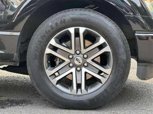 Photo of 2021 Agate Black Metallic Ford F-150