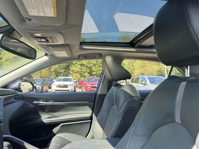 Photo of 2020 Midnight Black Metallic Toyota Camry