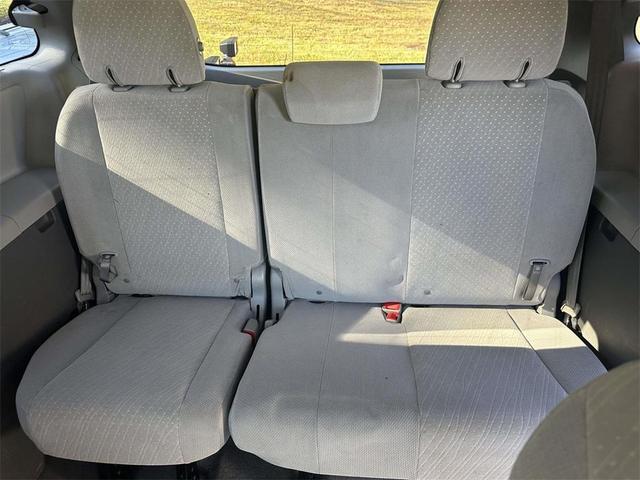 Photo of 2018 Salsa Red Pearl Toyota Sienna