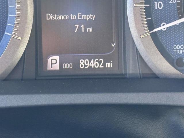 Photo of 2018 Salsa Red Pearl Toyota Sienna