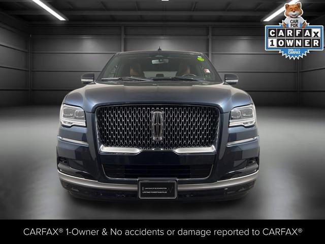 Photo of 2022 FLIGHT BLUE Lincoln Navigator