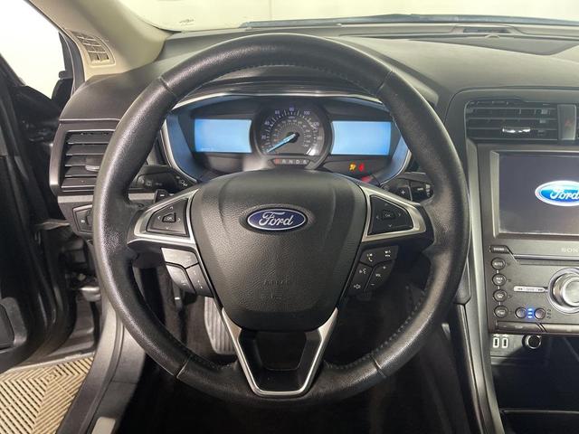 Photo of 2019 MAGNETIC METALLIC Ford Fusion