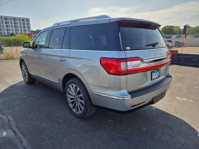 Photo of 2020 SILVER RADIANCE Lincoln Navigator