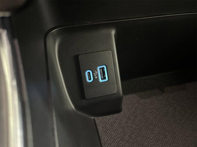 Photo of 2023 ANTIMATTER BLUE METALLIC Ford F-150