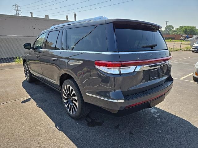 Photo of 2024 CHROMA CAVIAR DARK GRAY MET CC Lincoln Navigator