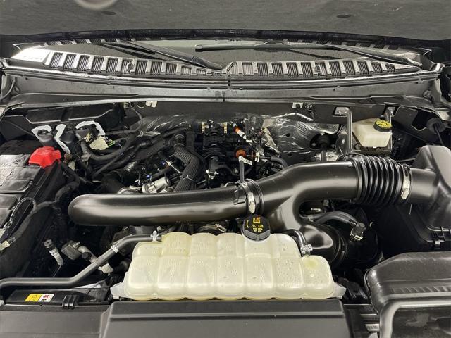Photo of 2024 INFINITE BLACK MET CC Lincoln Navigator