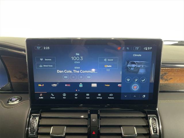 Photo of 2024 INFINITE BLACK MET CC Lincoln Navigator