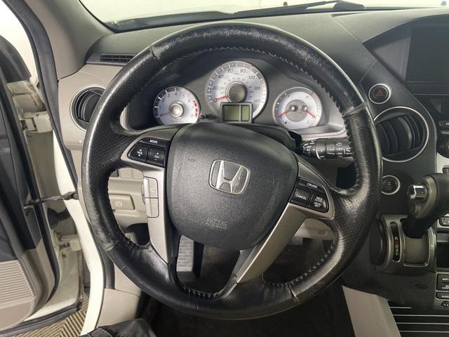 Photo of 2012 Taffeta White Honda Pilot