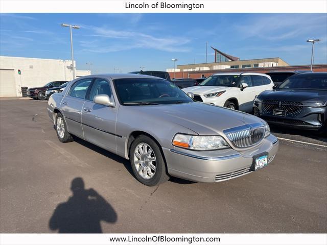 2011 Lincoln Town Car