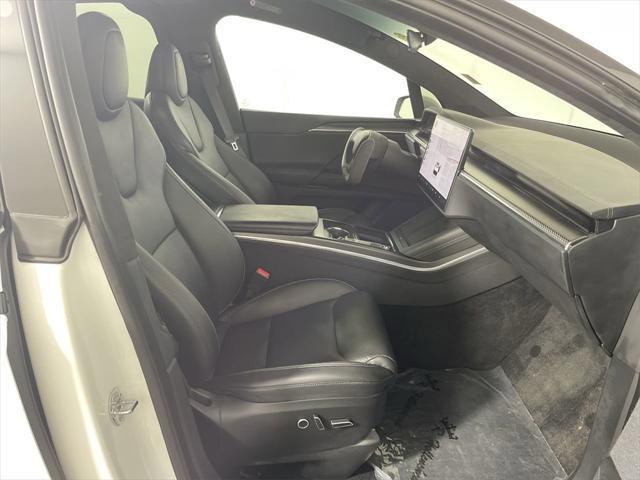 Photo of 2022 Pearl White Multi-Coat Tesla Model X