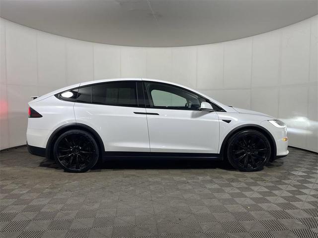 Photo of 2022 Pearl White Multi-Coat Tesla Model X