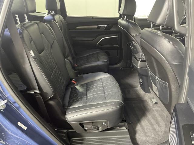 Photo of 2023 Midnight Lake Blue Kia Telluride