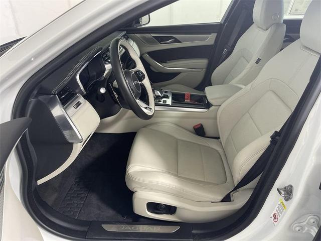 Photo of 2024 Fuji White Jaguar XF