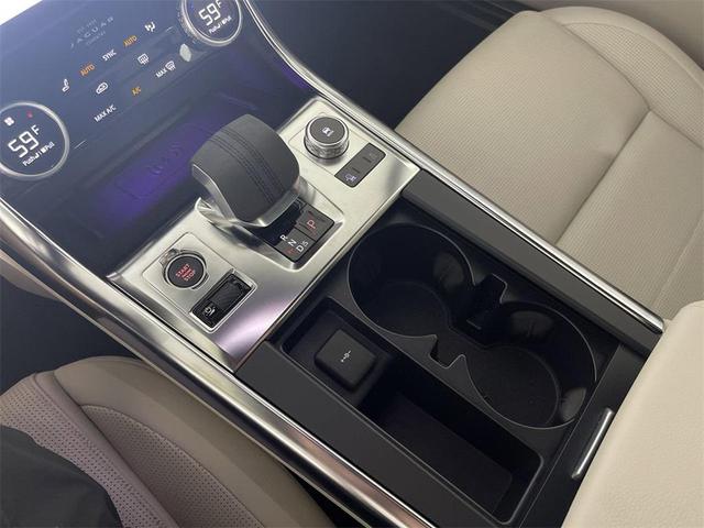 Photo of 2024 Fuji White Jaguar XF