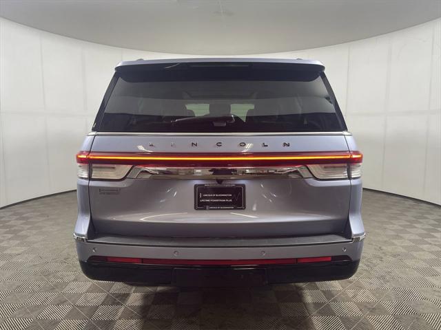 Photo of 2024 CHRMA CRYSTL BLUE MET PC Lincoln Navigator