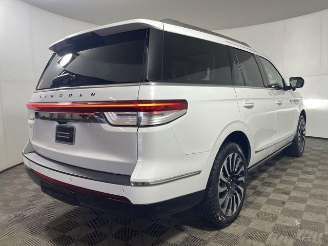 Photo of 2023 PRISTINE WHITE METALLIC 3C Lincoln Navigator