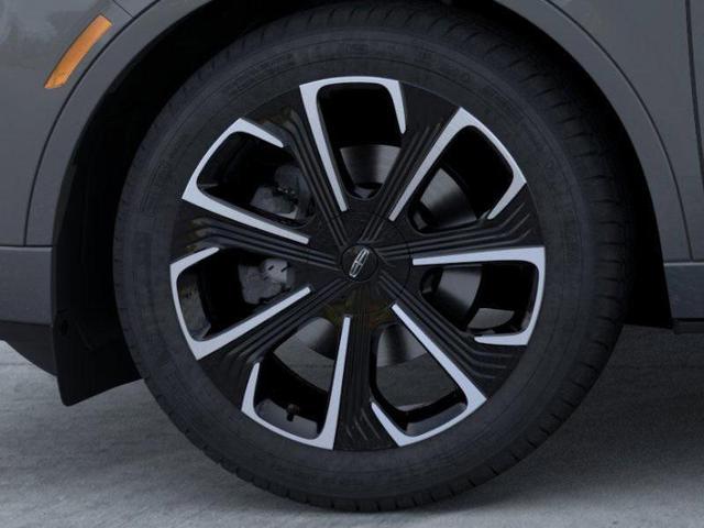 Photo of 2025 LUSTROUS GRAY METALLIC Lincoln Nautilus