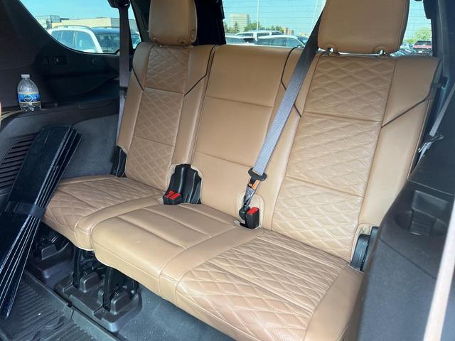 Photo of 2022 Galactic Gray Metallic Cadillac Escalade