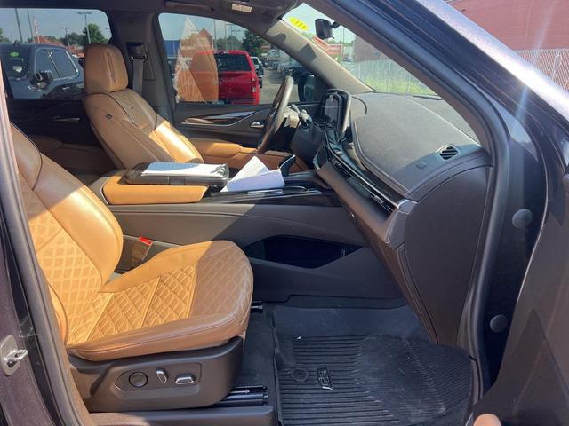 Photo of 2022 Galactic Gray Metallic Cadillac Escalade