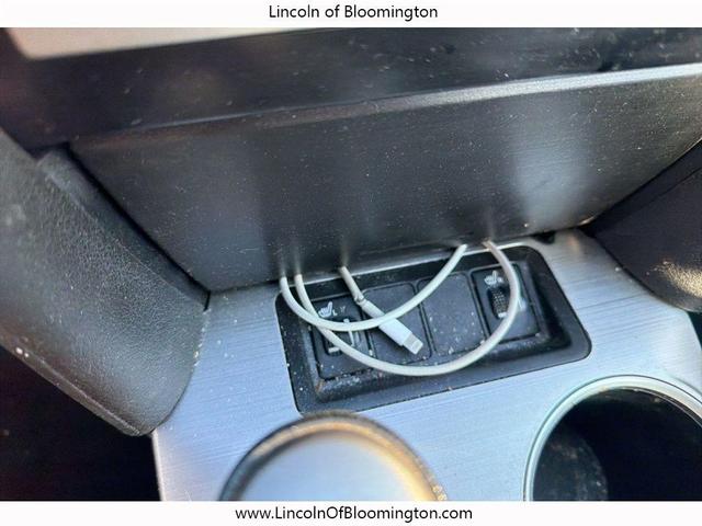Photo of 2012 Classic Silver Metallic Toyota Camry