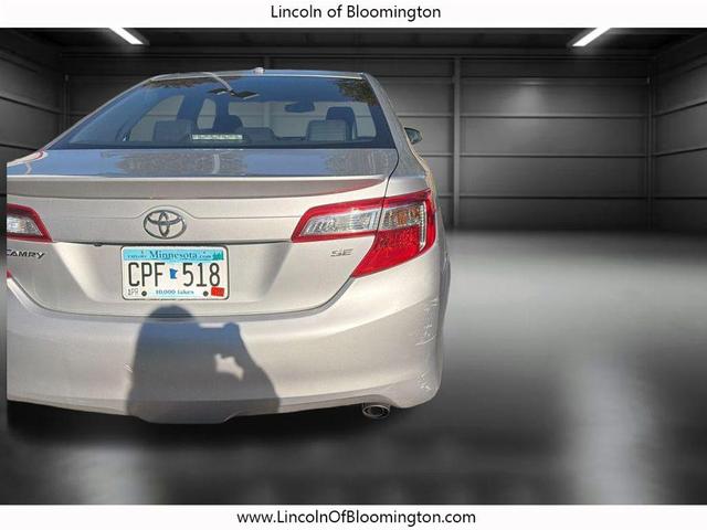 Photo of 2012 Classic Silver Metallic Toyota Camry