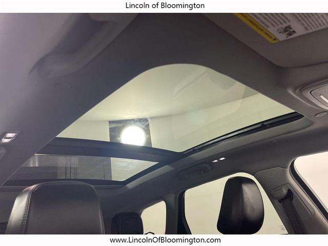 Photo of 2022 CERAMIC PEARL MET 3C Lincoln Corsair