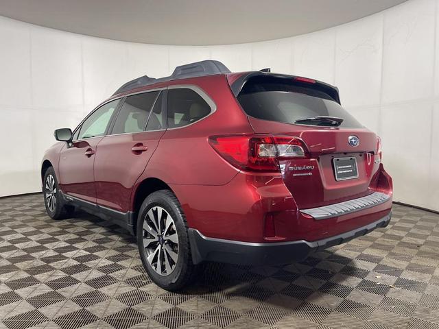 Photo of 2016 Venetian Red Pearl Subaru Outback