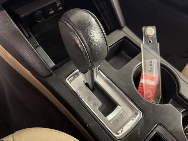 Photo of 2016 Venetian Red Pearl Subaru Outback