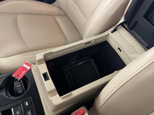 Photo of 2016 Venetian Red Pearl Subaru Outback