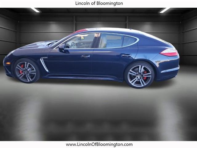 Photo of 2013 Dark Blue Metallic Porsche Panamera