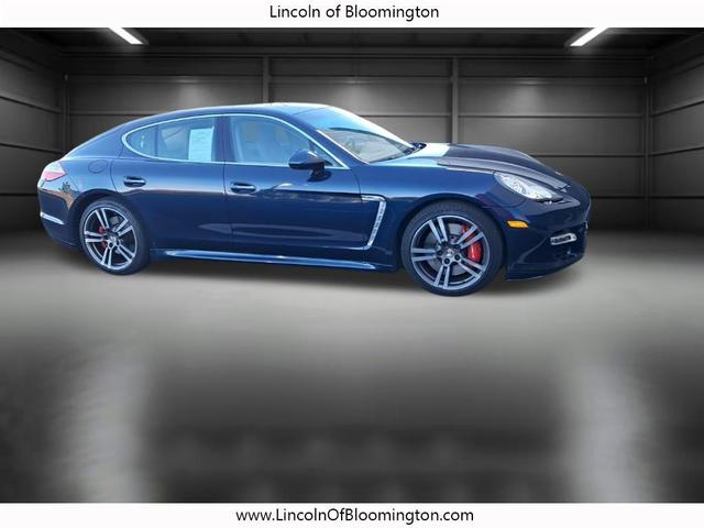 Photo of 2013 Dark Blue Metallic Porsche Panamera