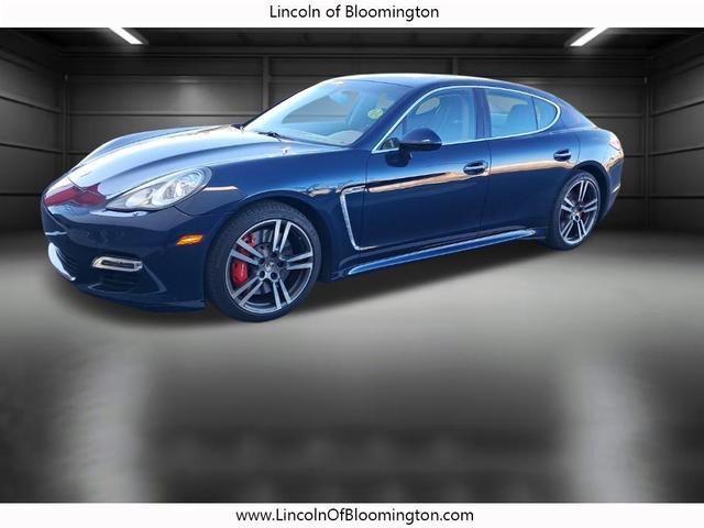 Photo of 2013 Dark Blue Metallic Porsche Panamera