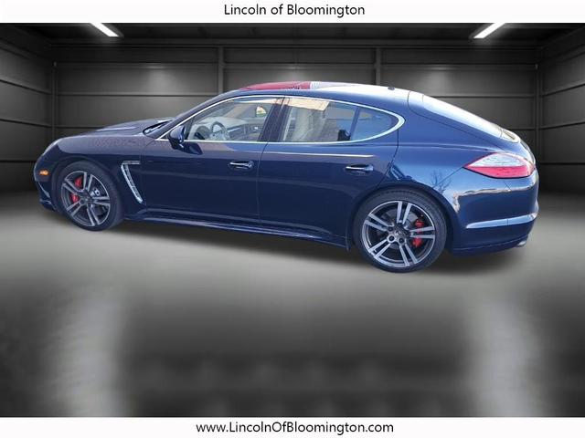 Photo of 2013 Dark Blue Metallic Porsche Panamera